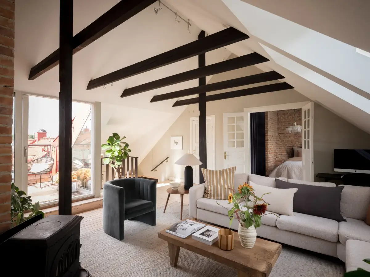 A Renovated Duplex Apartment with a Roof Terrace 1 scandi-duplex-apartment-exposed-beams-brick-nordroom