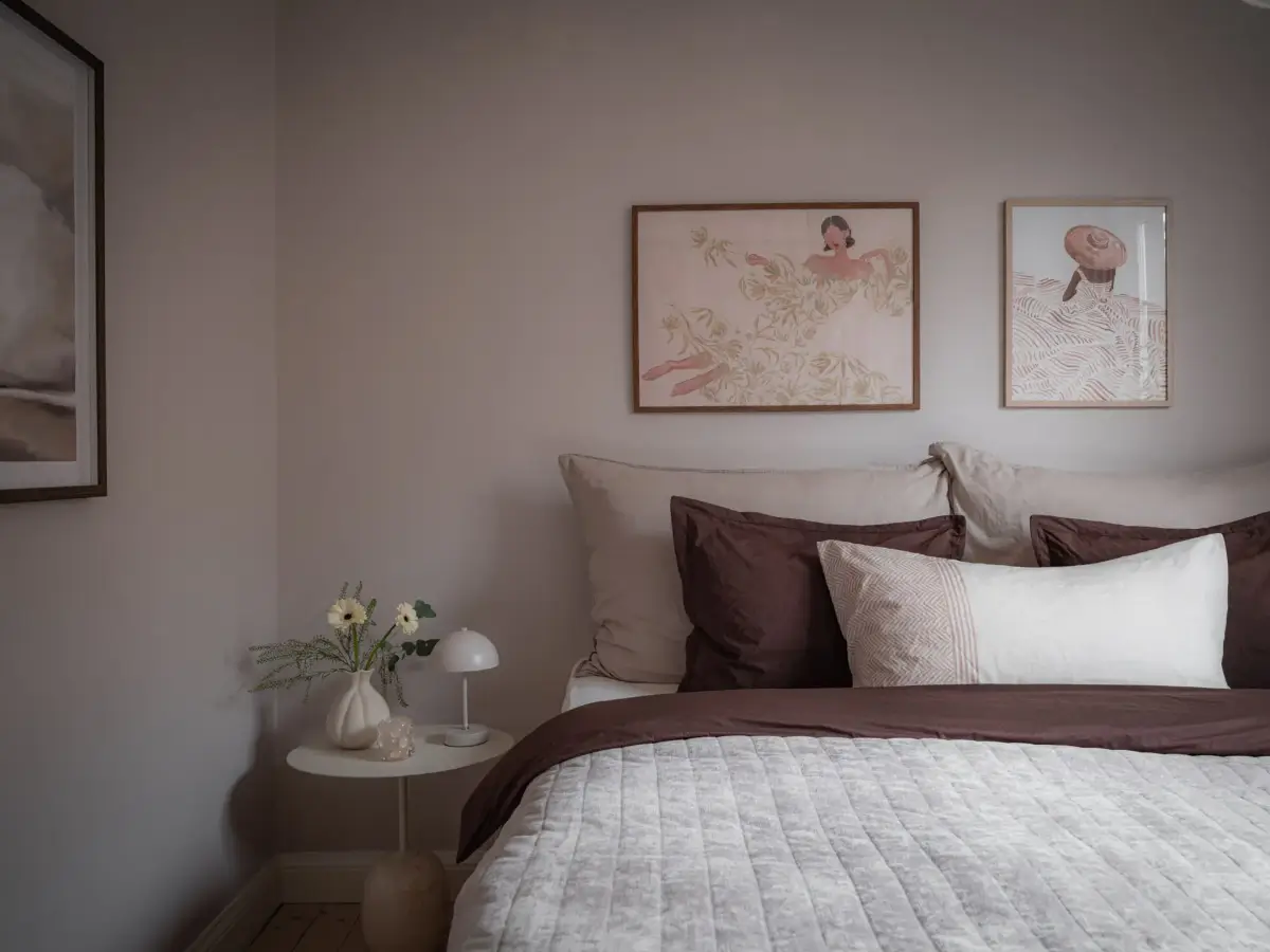 A Renovated Duplex Apartment with a Roof Terrace 33 scandi-duplex-apartment-exposed-beams-brick-nordroom