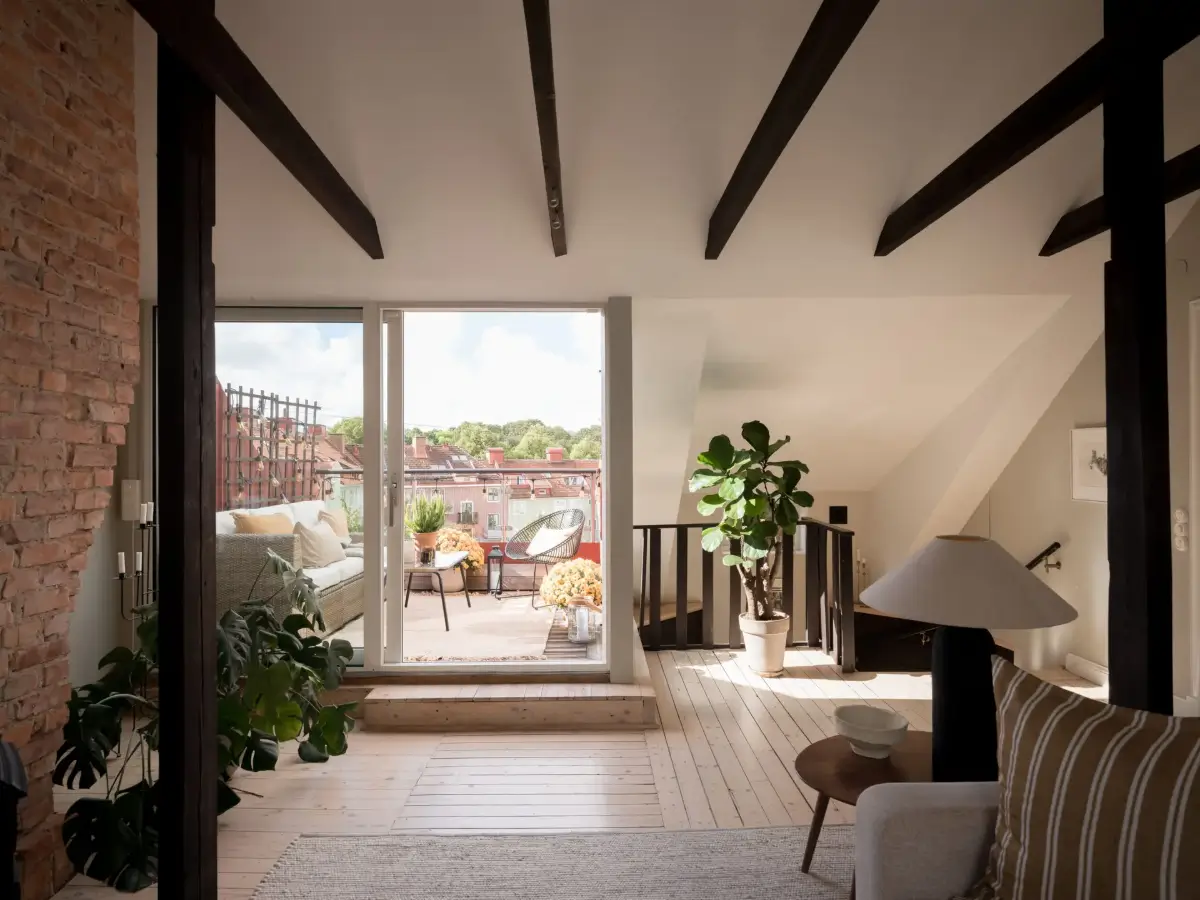 A Renovated Duplex Apartment with a Roof Terrace 8 scandi-duplex-apartment-exposed-beams-brick-nordroom