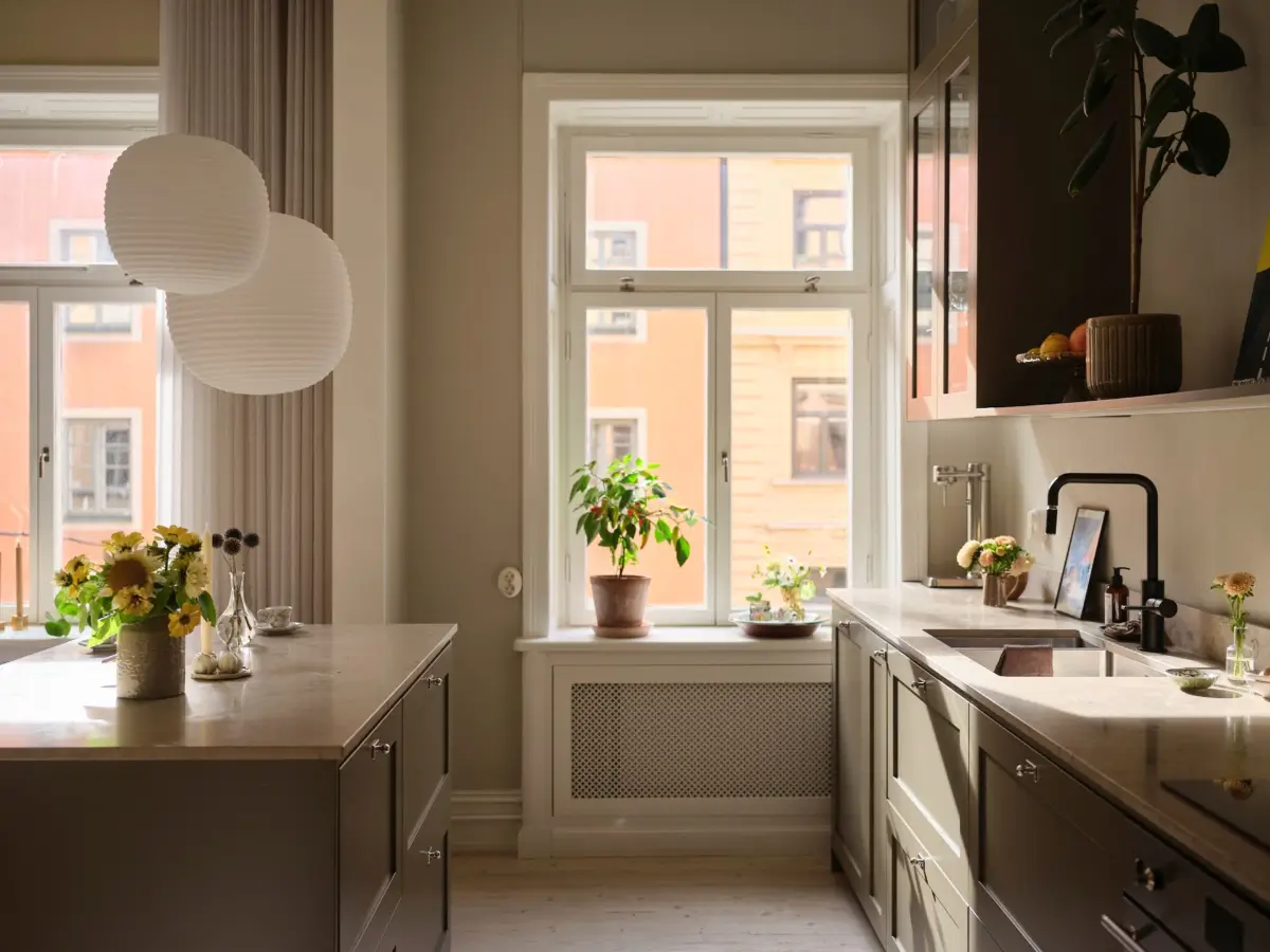 A Muted Color Palette in a Charming Late 19th-Century Apartment 14 serene-late-19th-century-apartment-stockholm-nordroom