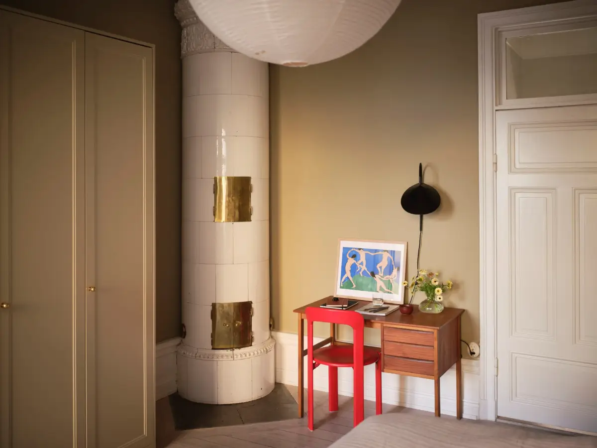 A Muted Color Palette in a Charming Late 19th-Century Apartment 29 serene-late-19th-century-apartment-stockholm-nordroom