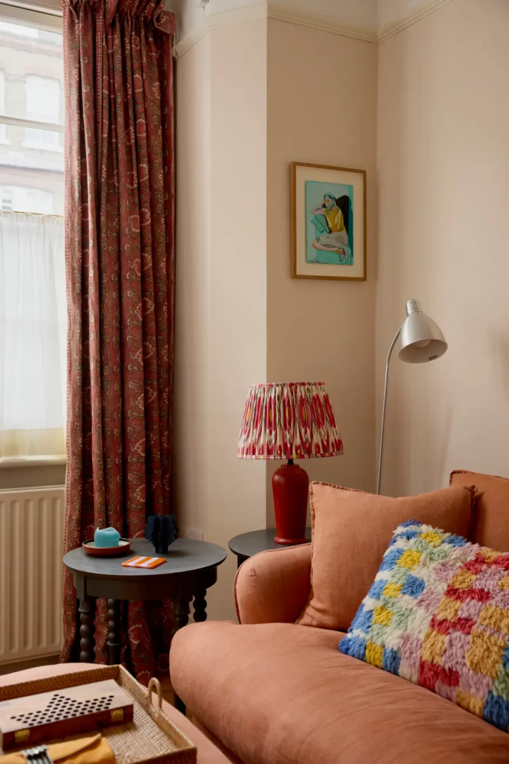 A Serene Ground-Floor Victorian Apartment in London 11 small-19th-century-apartment-london