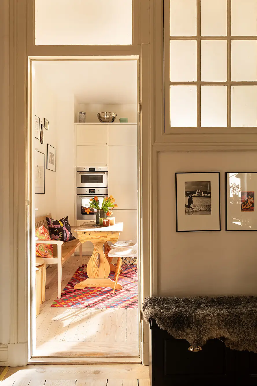 A Stylish Light-Filled Apartment in an Early 20th-Century Stockholm Building 17 tasteful-early-20th-century-apartment-stockholm-nordroom