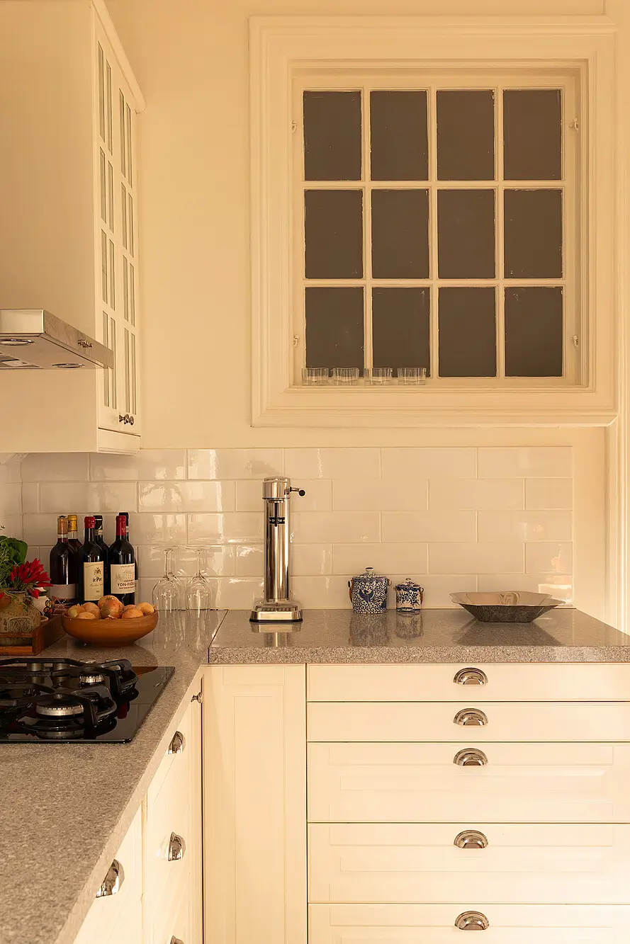 A Stylish Light-Filled Apartment in an Early 20th-Century Stockholm Building 22 tasteful-early-20th-century-apartment-stockholm-nordroom