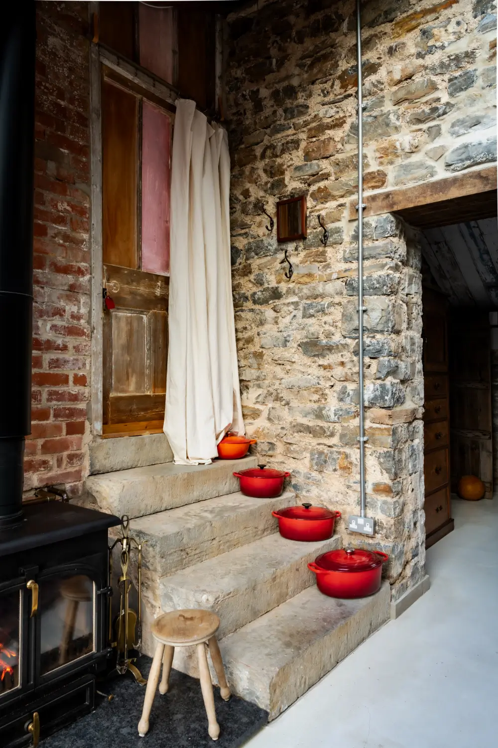 An Abandoned Victorian Walled Garden Transformed into a Unique Artist Home 8 unique-artist-home-south-of-england