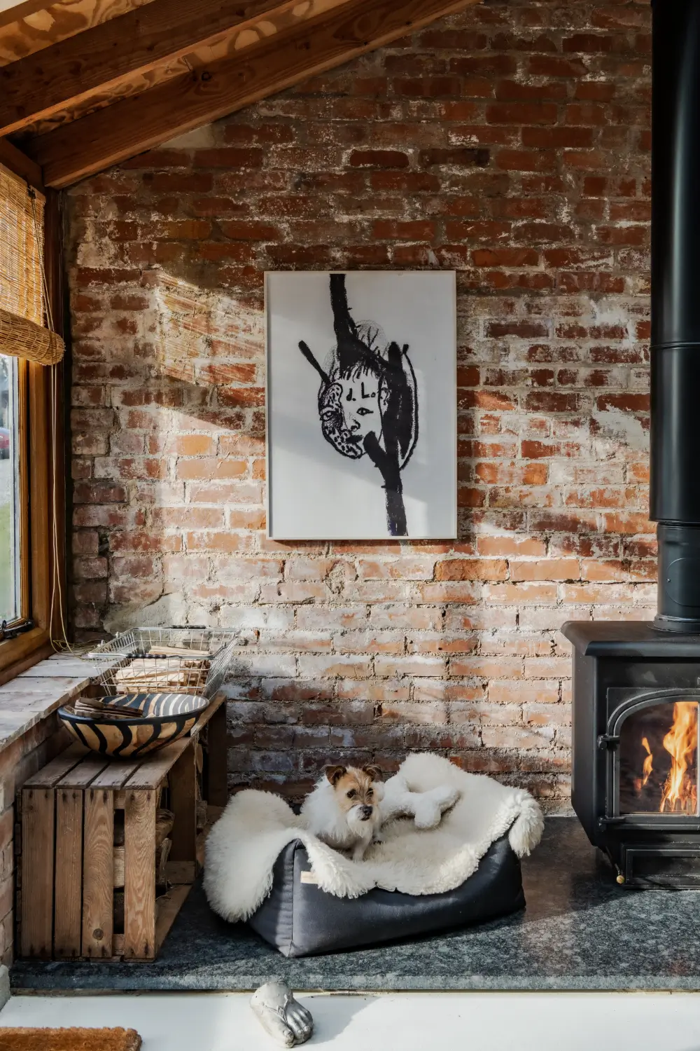 An Abandoned Victorian Walled Garden Transformed into a Unique Artist Home 3 unique-artist-home-south-of-england