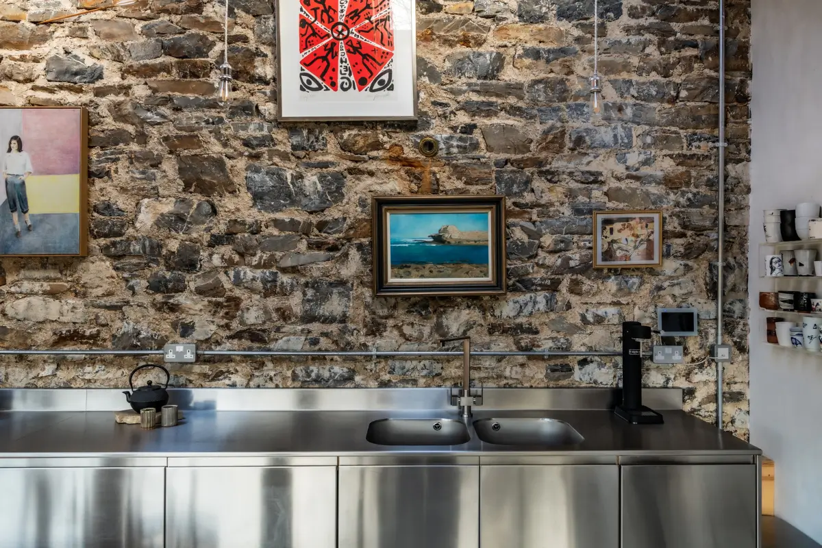 An Abandoned Victorian Walled Garden Transformed into a Unique Artist Home 5 unique-artist-home-south-of-england