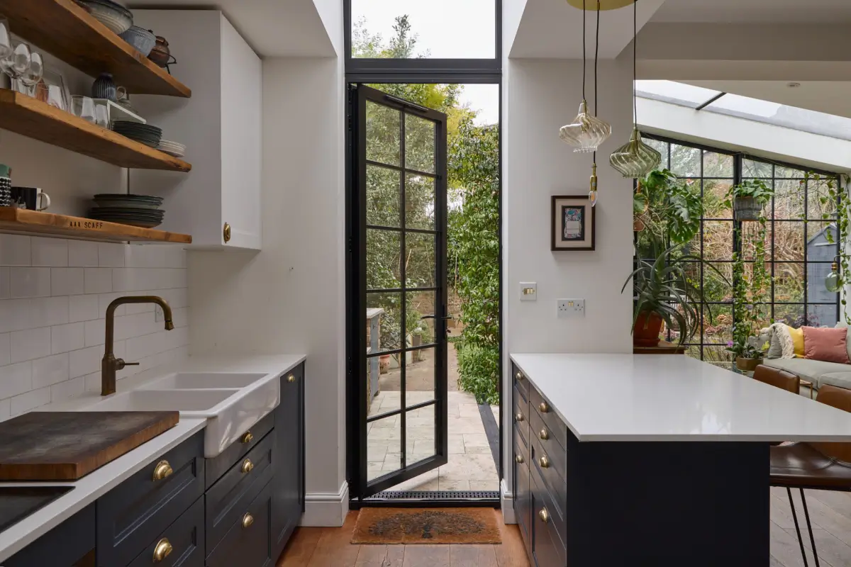 A Crittal-Style Glazed Extension for a Ground Floor Victorian Apartment 16
victorian-family-home-Crittall-style-glazed-kitchen-extension-nordroom