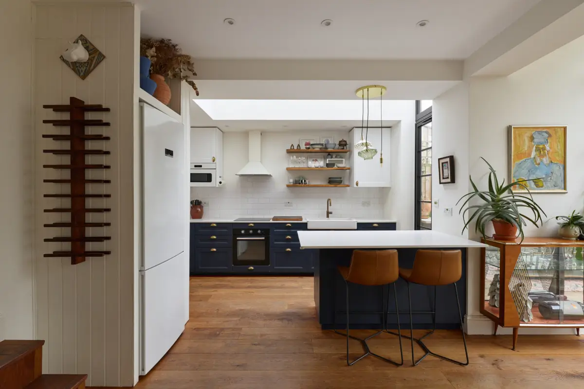 A Crittal-Style Glazed Extension for a Ground Floor Victorian Apartment 19
victorian-family-home-Crittall-style-glazed-kitchen-extension-nordroom