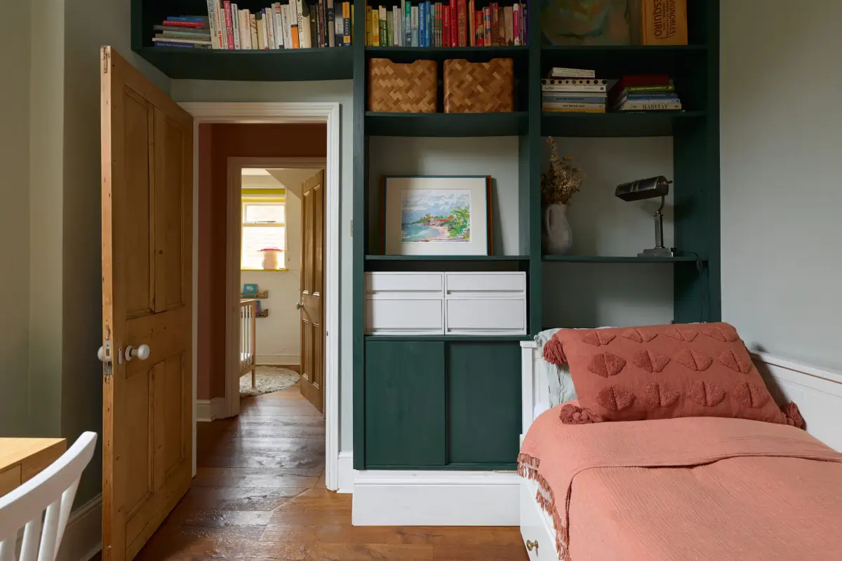 A Crittal-Style Glazed Extension for a Ground Floor Victorian Apartment 29
victorian-family-home-Crittall-style-glazed-kitchen-extension-nordroom