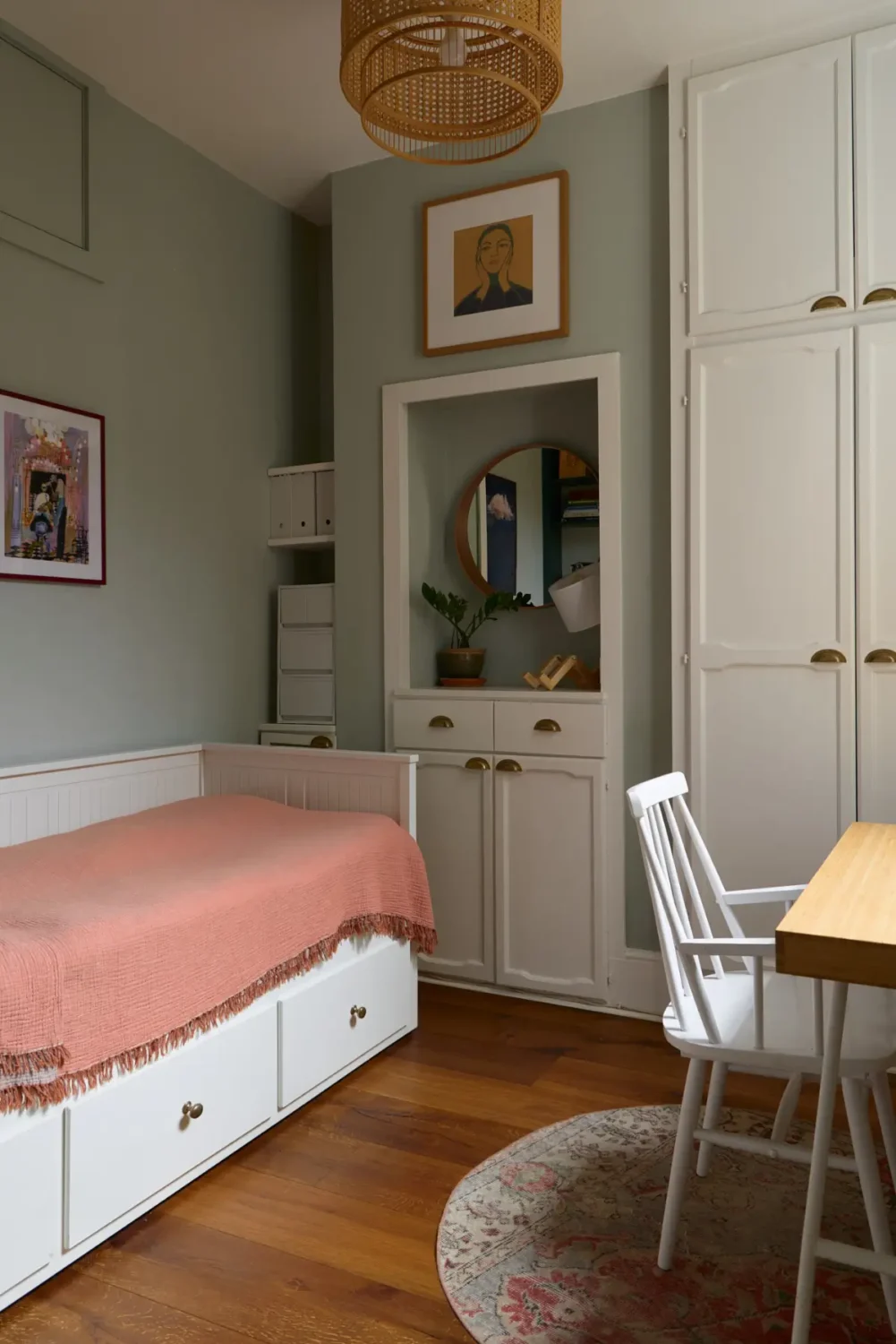 A Crittal-Style Glazed Extension for a Ground Floor Victorian Apartment 27
victorian-family-home-Crittall-style-glazed-kitchen-extension-nordroom