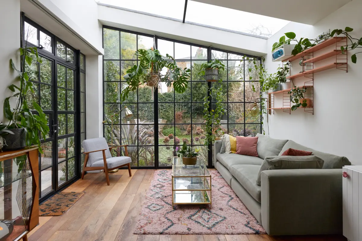 A Crittal-Style Glazed Extension for a Ground Floor Victorian Apartment 2
victorian-family-home-Crittall-style-glazed-kitchen-extension-nordroom