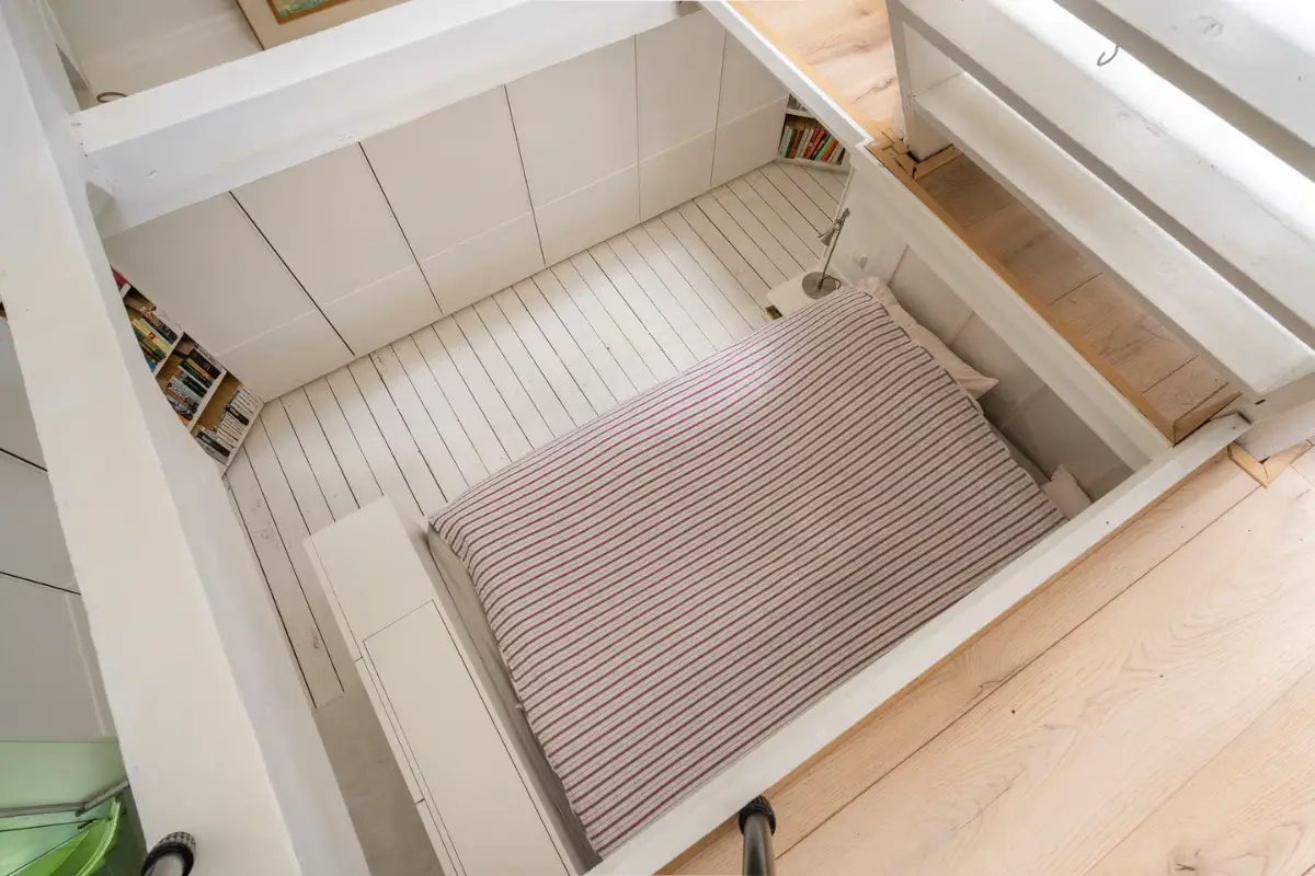 Unique Property: An 18th-Century Octagonal Tea House in The Netherlands 25 18th-century-octagonal-tea-house-netherlands-nordroom