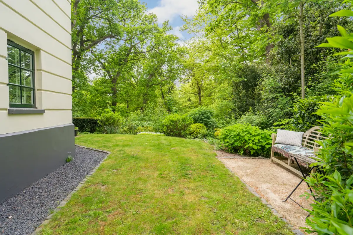 Unique Property: An 18th-Century Octagonal Tea House in The Netherlands 32 18th-century-octagonal-tea-house-netherlands-nordroom