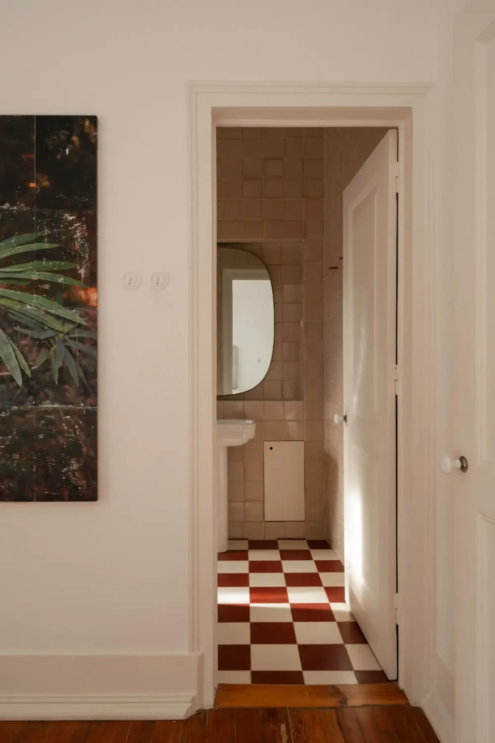 A Beautiful Renovated 19th-Century Townhouse in Lisbon 19 19th-century-lisbon-townhouse-nordroom