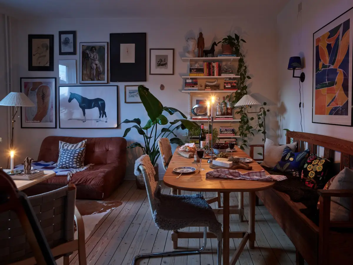 Wooden Floor and a Bistro-Style Kitchen in a Swedish 1930s Apartment 2 art-renovated-kitchen-cozy-small-1930s-apartment-sweden-nordroom