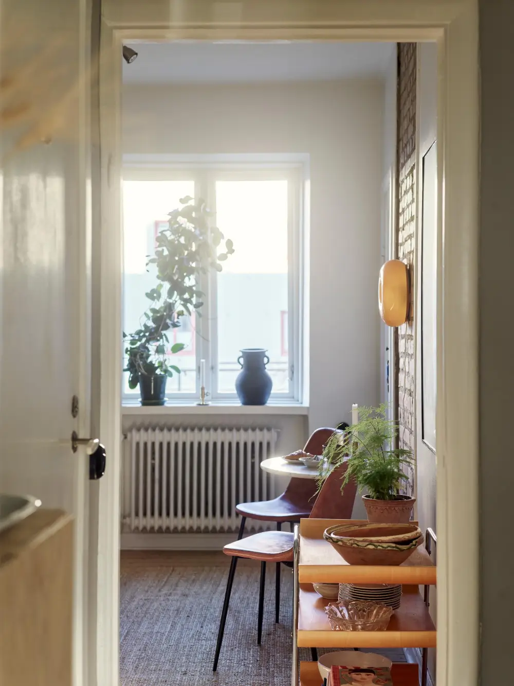 Wooden Floor and a Bistro-Style Kitchen in a Swedish 1930s Apartment 15 art-renovated-kitchen-cozy-small-1930s-apartment-sweden-nordroom