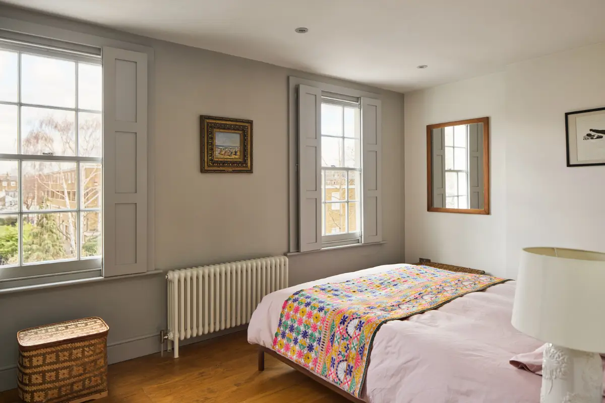 Bespoke Joinery and Open-Plan Spaces in a Victorian Townhouse 19 bespoke-joinery-period-features-renovated-Marylebone-townhouse-nordroom