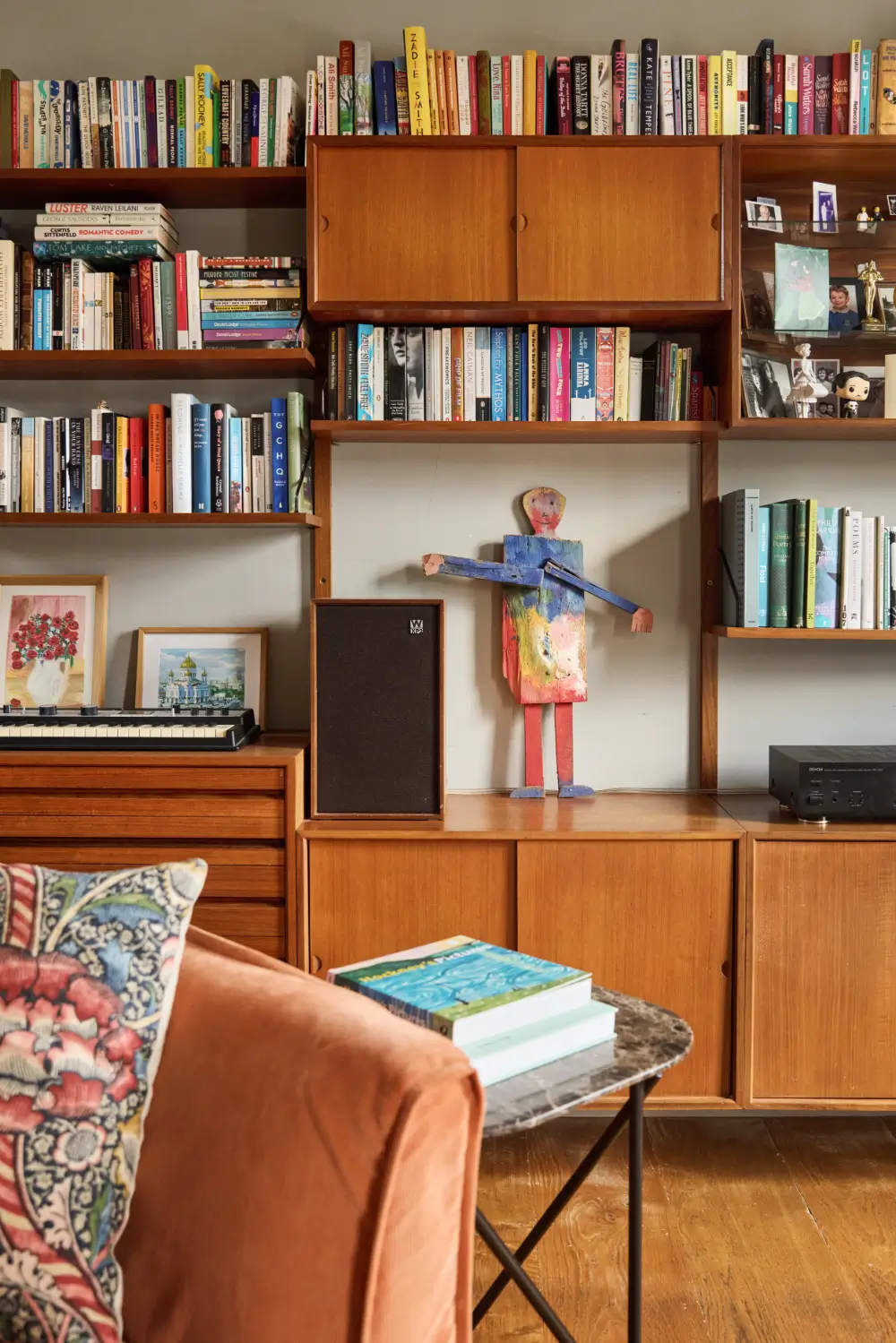 Bespoke Joinery and Open-Plan Spaces in a Victorian Townhouse 14 bespoke-joinery-period-features-renovated-Marylebone-townhouse-nordroom