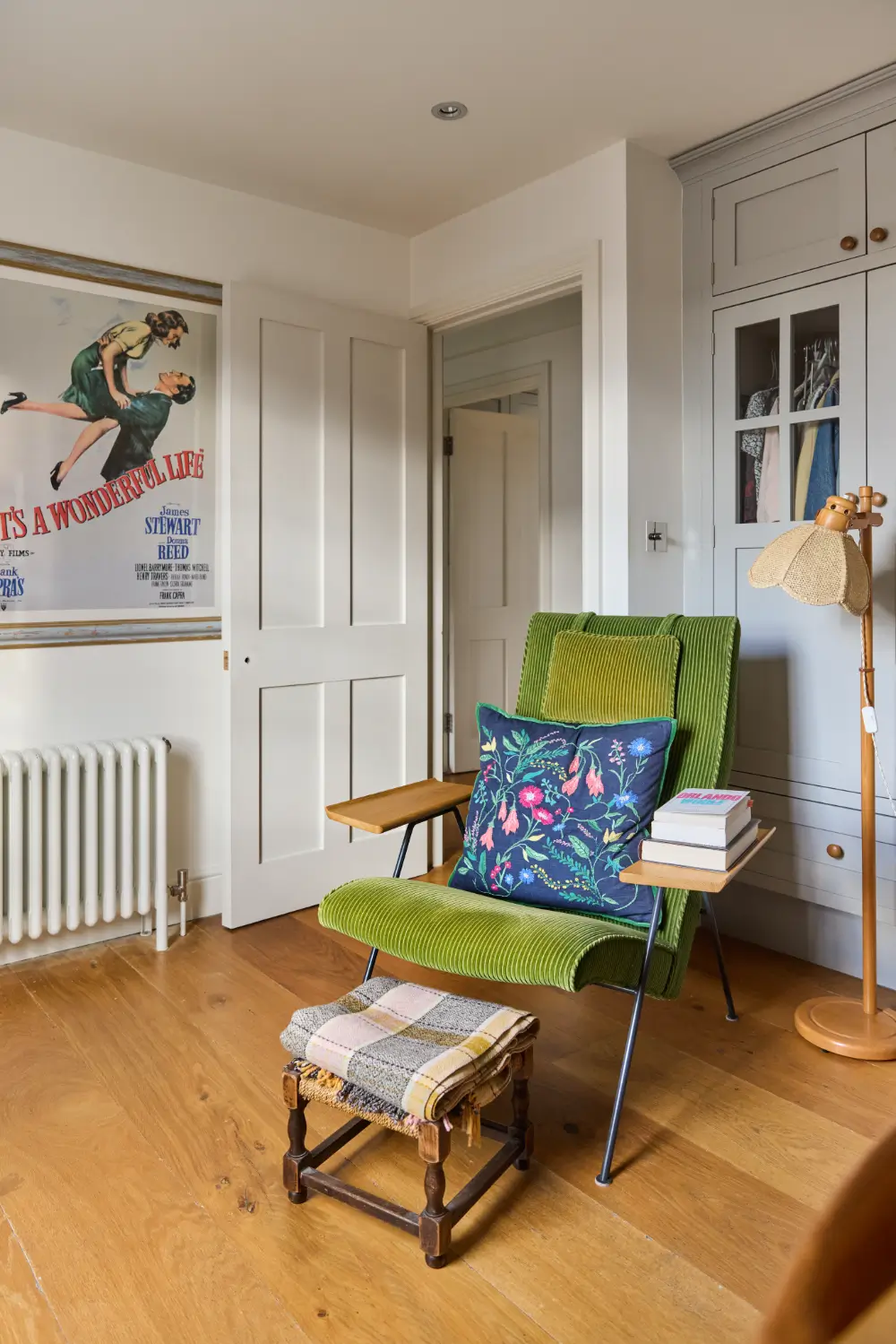 Bespoke Joinery and Open-Plan Spaces in a Victorian Townhouse 23 bespoke-joinery-period-features-renovated-Marylebone-townhouse-nordroom