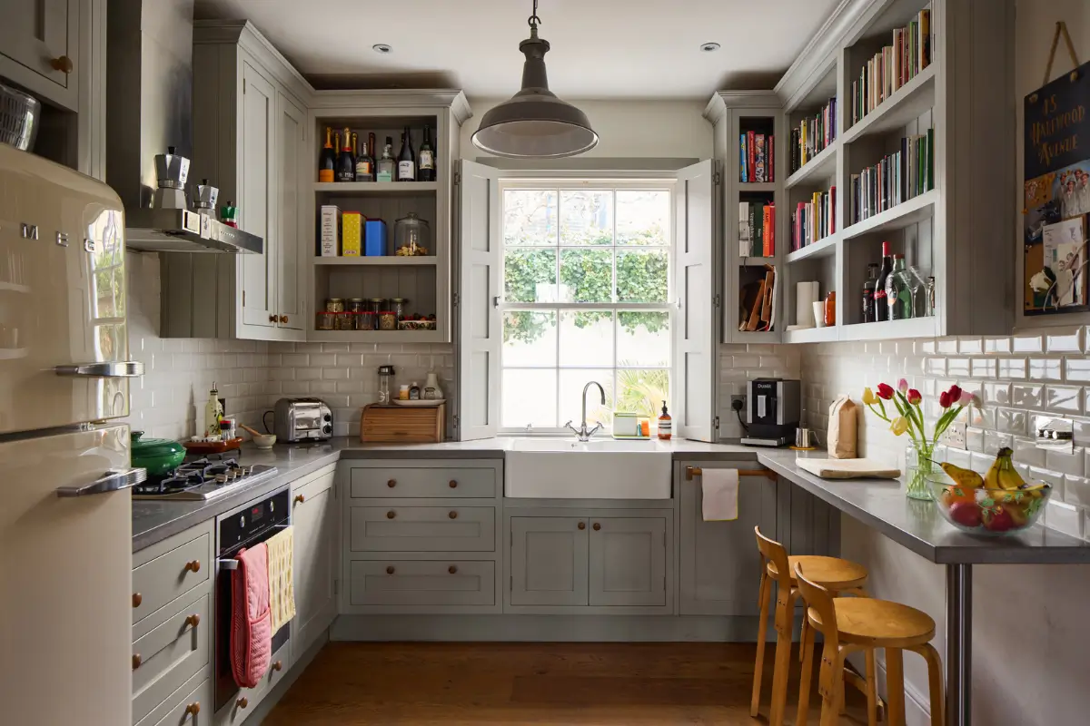 Bespoke Joinery and Open-Plan Spaces in a Victorian Townhouse 2 bespoke-joinery-period-features-renovated-Marylebone-townhouse-nordroom