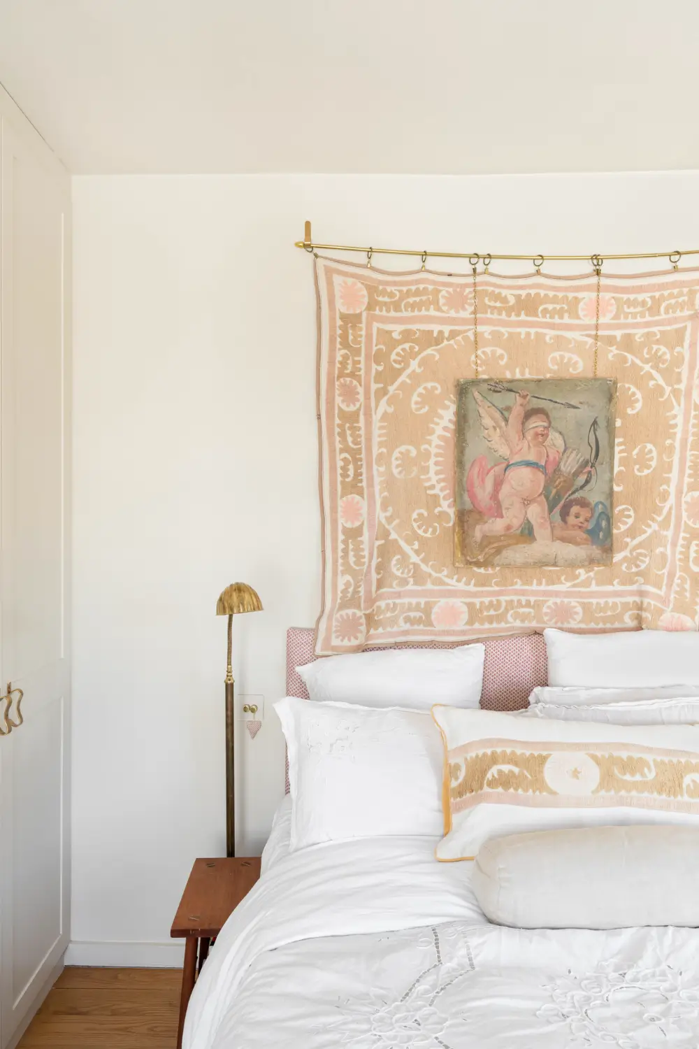 A Charming Victorian Duplex Apartment with a Roof Terrace 10 charming-victorian-duplex-apartment-roof-terrace-london