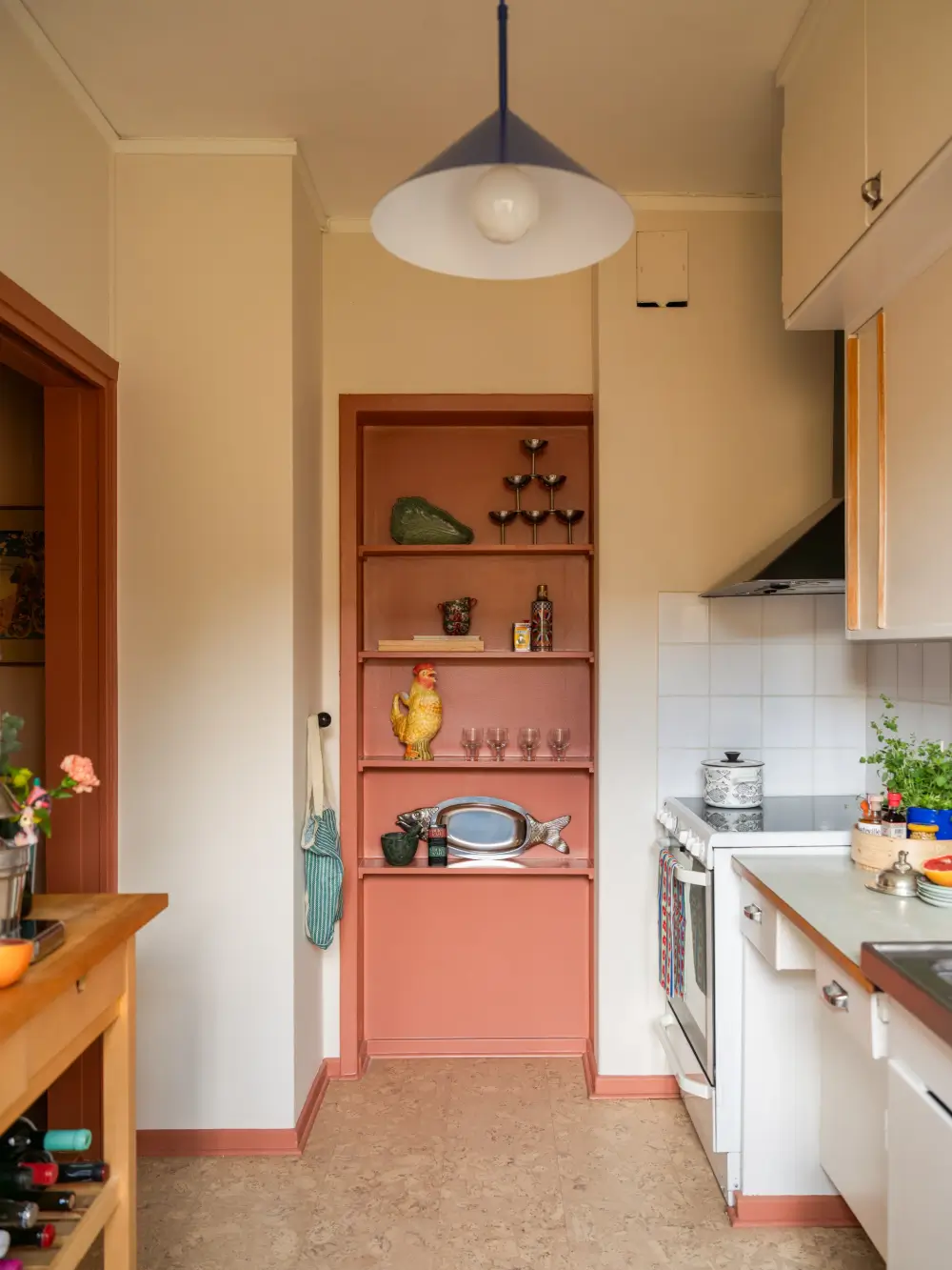 A Colorful 1940s Apartment in Stockholm 24 colorful-1940s-apartment-stockholm-nordroom