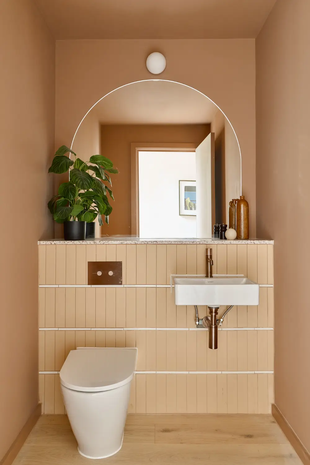 Midcentury and Japanese Influences in a Sustainable London New Build 20 curves-textures-new-build-house-london