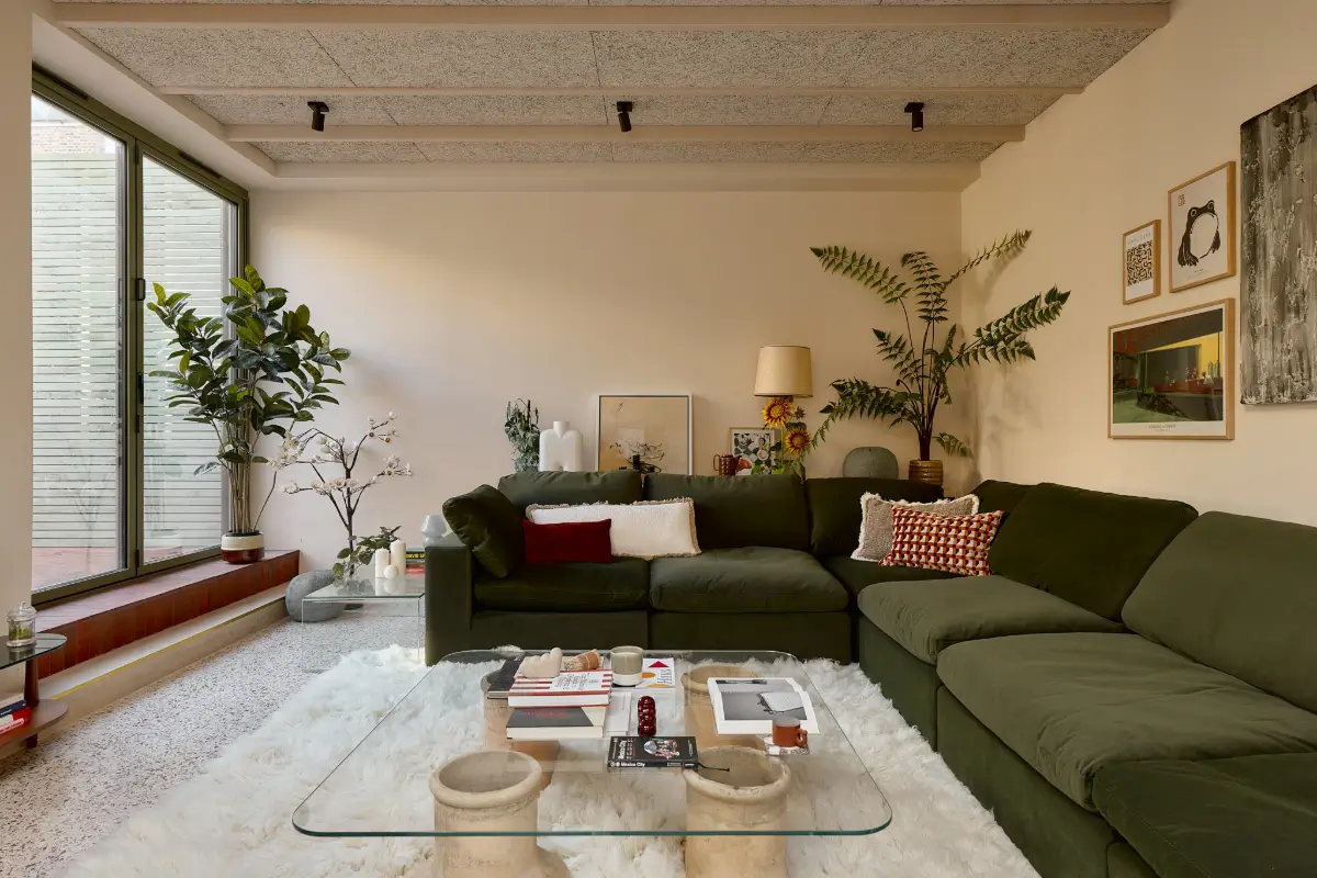 Midcentury and Japanese Influences in a Sustainable London New Build 3 curves-textures-new-build-house-london