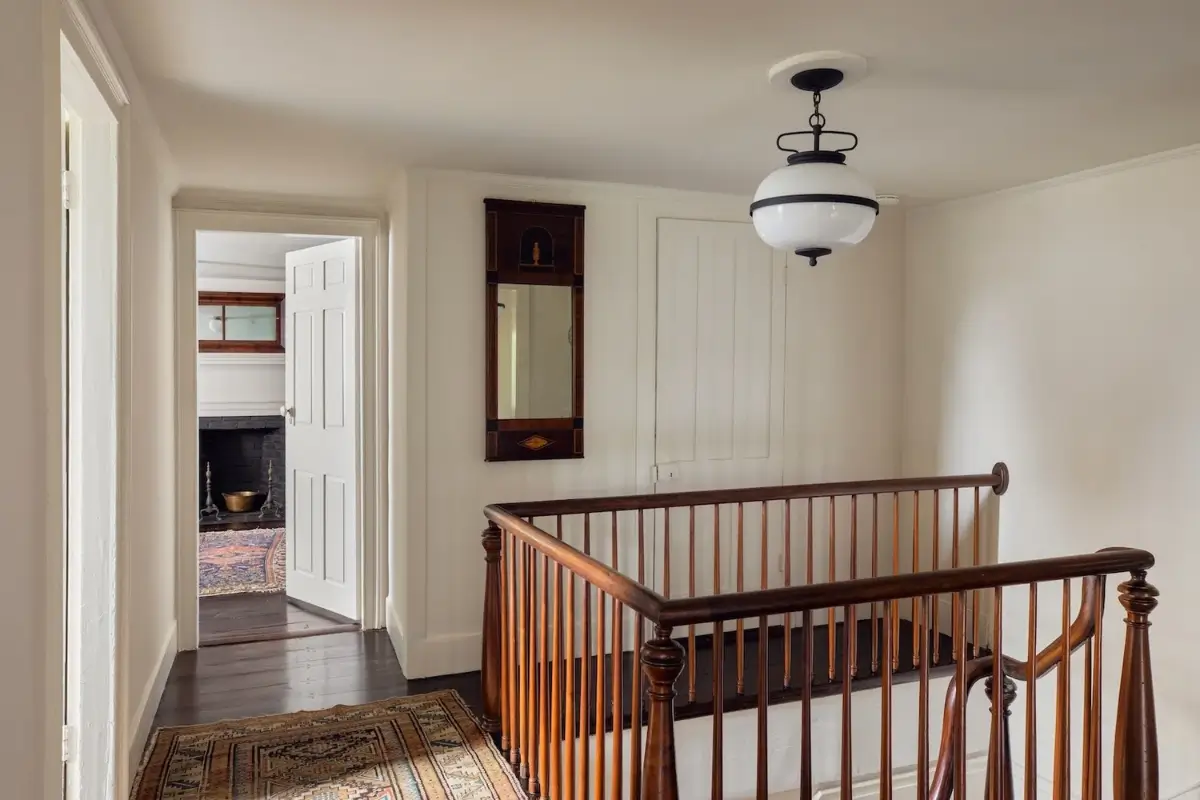 Light Rooms and Pink Tones in One of the Hudson Valley’s Oldest Homes 28 early-18th-century-dutch-house-hudson-valley
