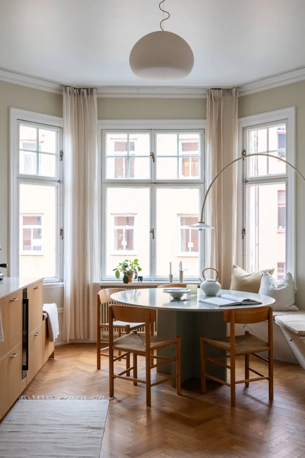 Warm Beige Tones and a Stylish Kitchen in a Stockholm Apartment 12 early-20th-century-apartment-beautiful-kitchen-and-fireplace