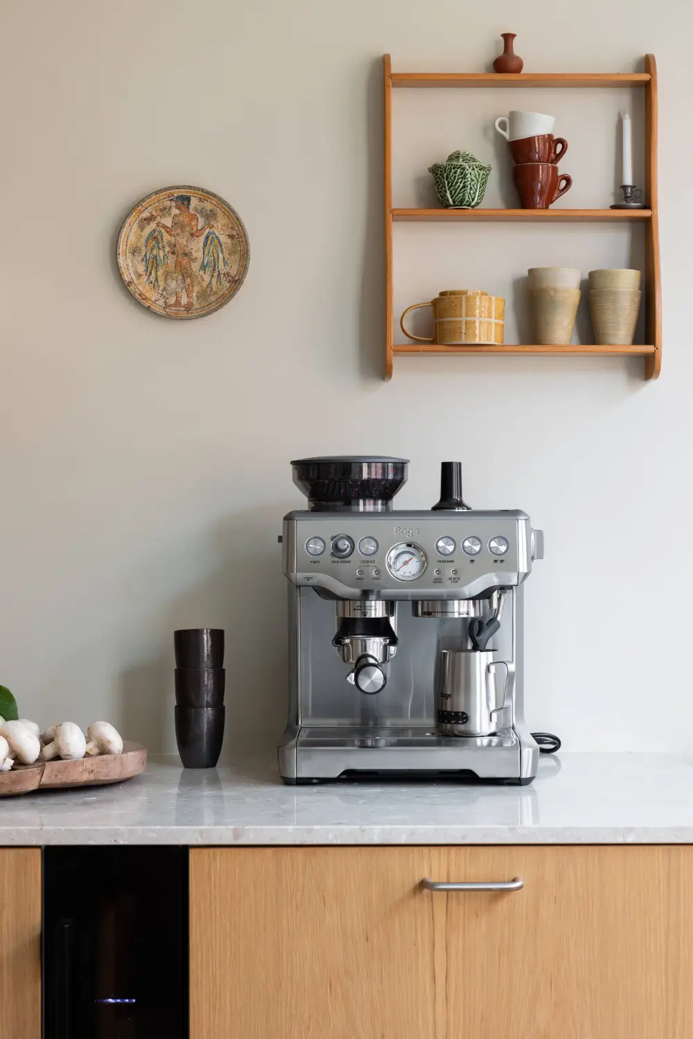 Warm Beige Tones and a Stylish Kitchen in a Stockholm Apartment 16 early-20th-century-apartment-beautiful-kitchen-and-fireplace
