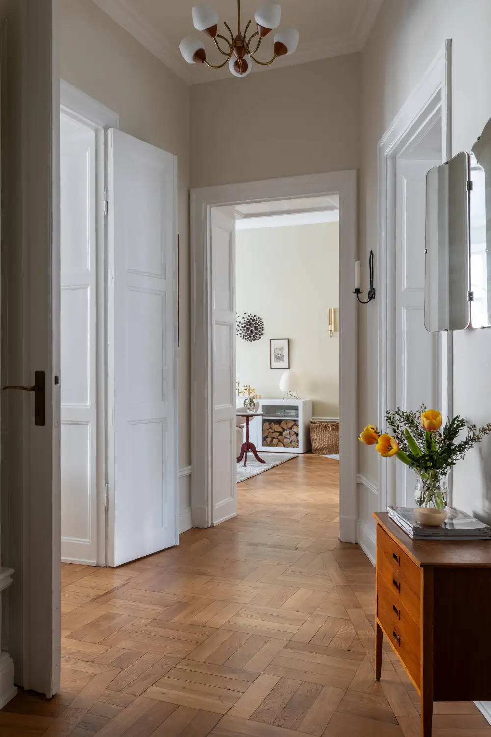Warm Beige Tones and a Stylish Kitchen in a Stockholm Apartment 27 early-20th-century-apartment-beautiful-kitchen-and-fireplace
