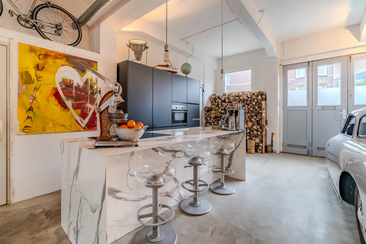 A Former Sawmill Converted into a Raw, Industrial Home 5 former-sawmill-turned-raw-industrial-home-netherlands