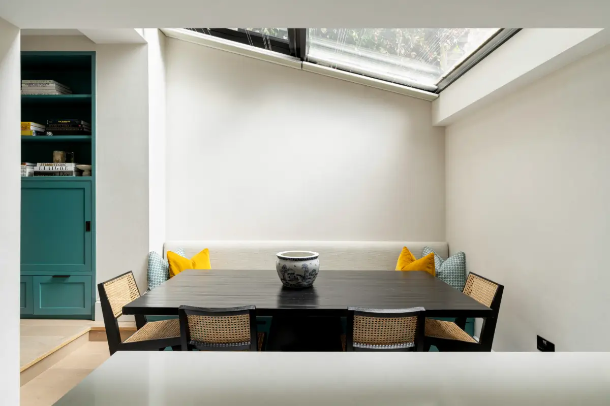 green-tones-renovated-holland-park-townhouse