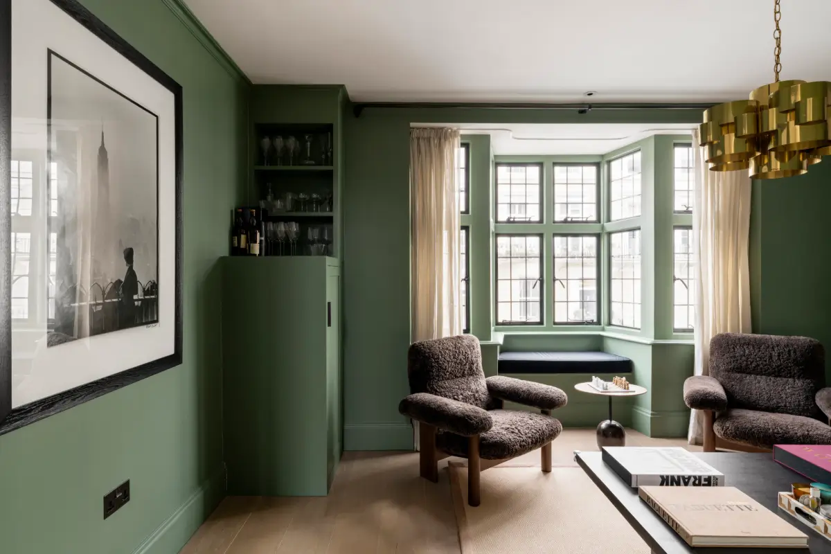 green-tones-renovated-holland-park-townhouse