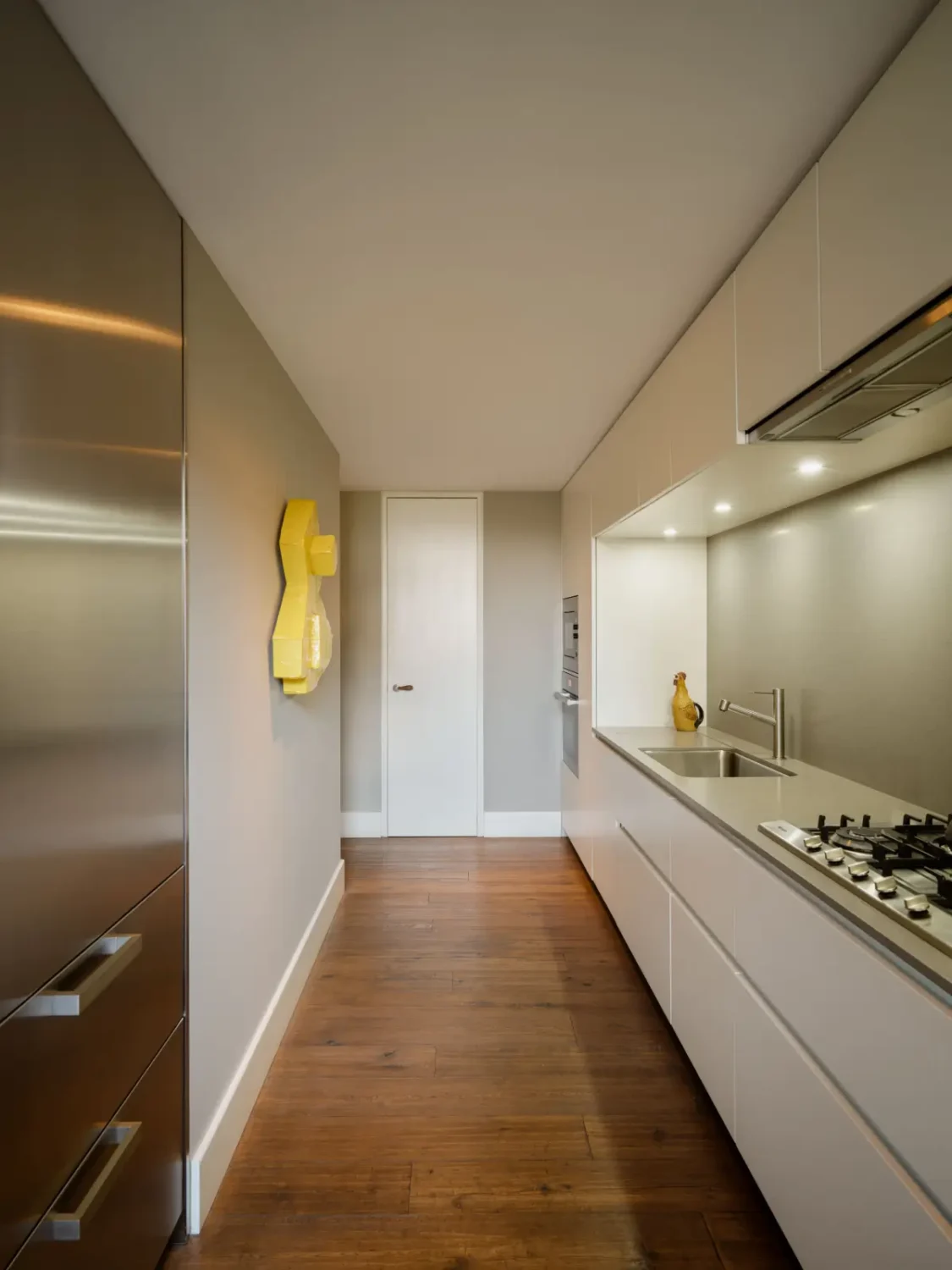 Bespoke Storage and Layered Textiles in a Warm Mexico City Apartment 6 layered-book-filled-apartment-mexico-city-nordroom