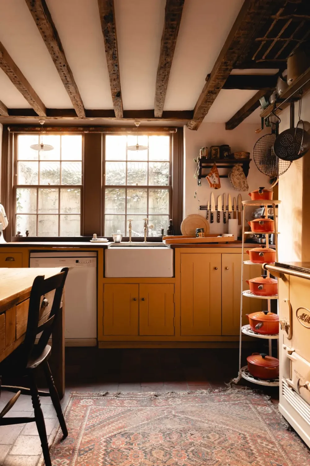 Moody Tones and Warm Light in a Restored East London Georgian Townhouse 10 moody-tones-warm-light-historic-georgian-townhouse-london
