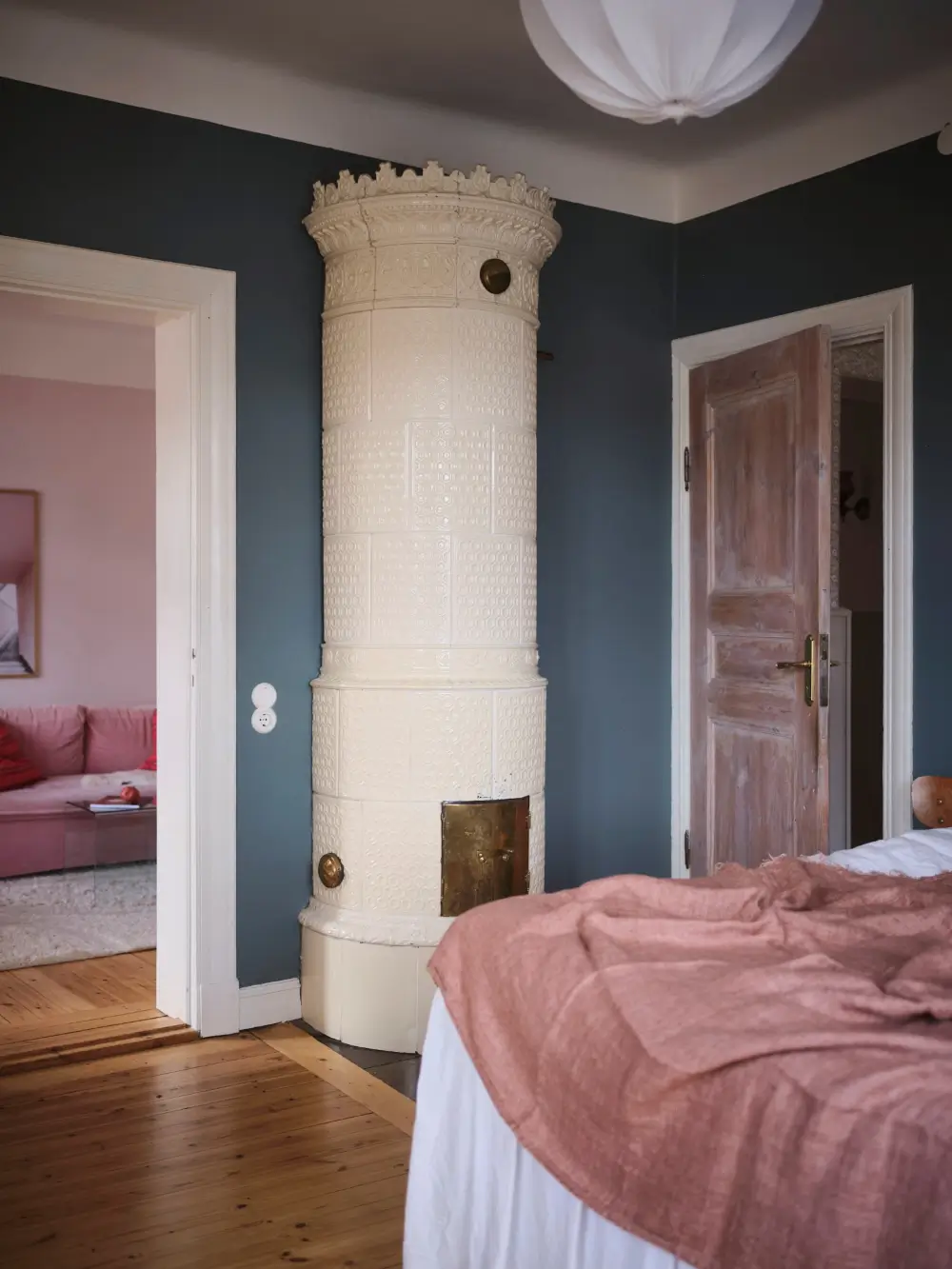 A Pink Living Room in a Top Floor Art Nouveau Apartment 13 pink-living-room-early-20th-century-apartment-nordroom