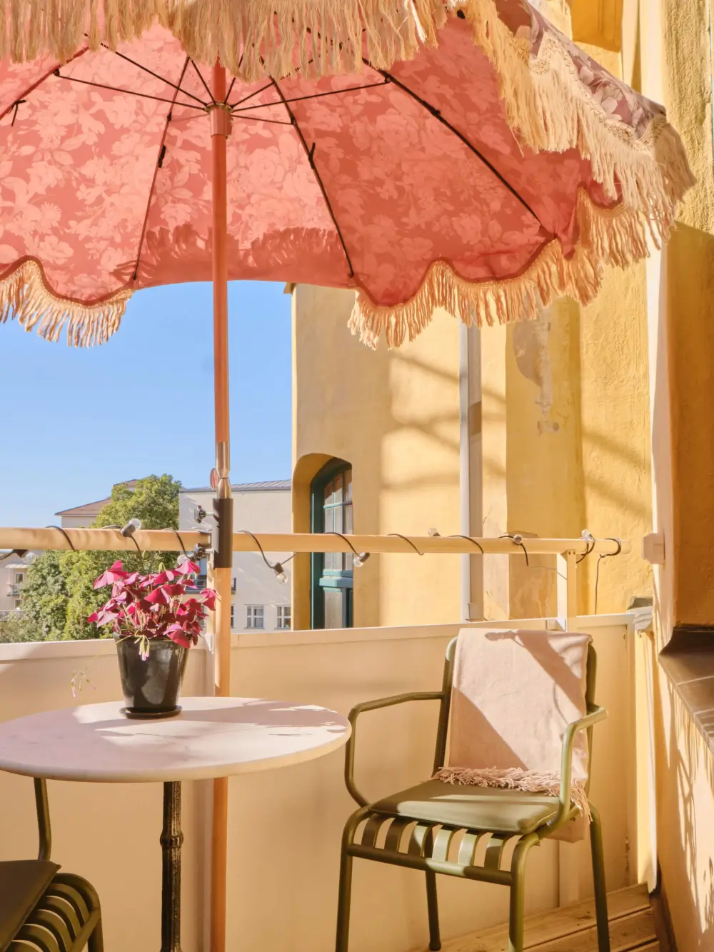 preserved-charm-spacious-stockholm-apartment-nordroom