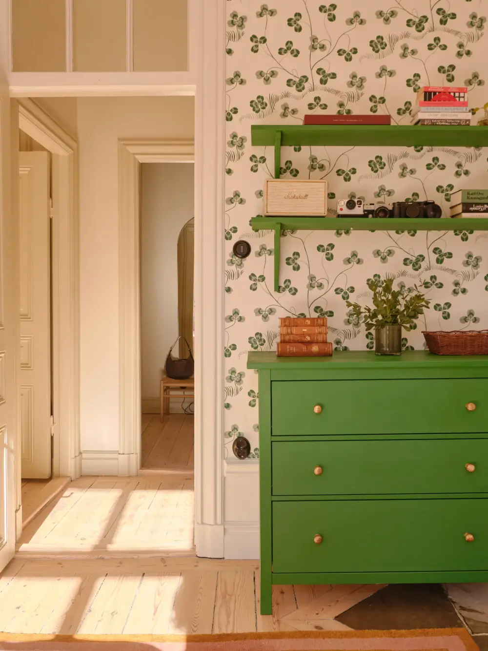 preserved-charm-spacious-stockholm-apartment-nordroom