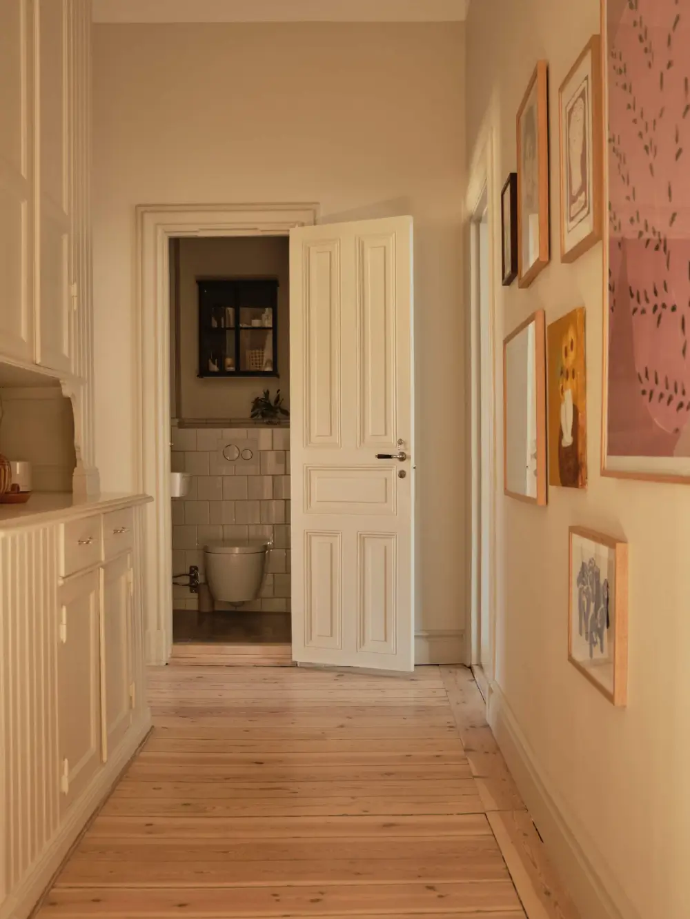 preserved-charm-spacious-stockholm-apartment-nordroom