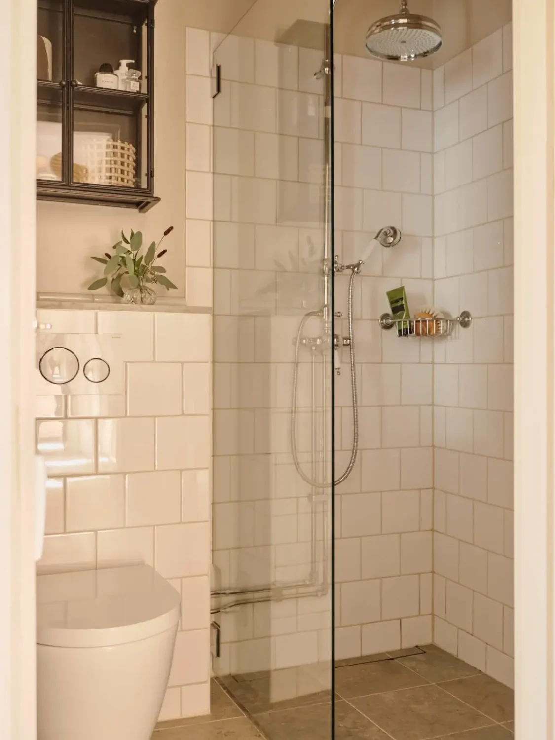 preserved-charm-spacious-stockholm-apartment-nordroom