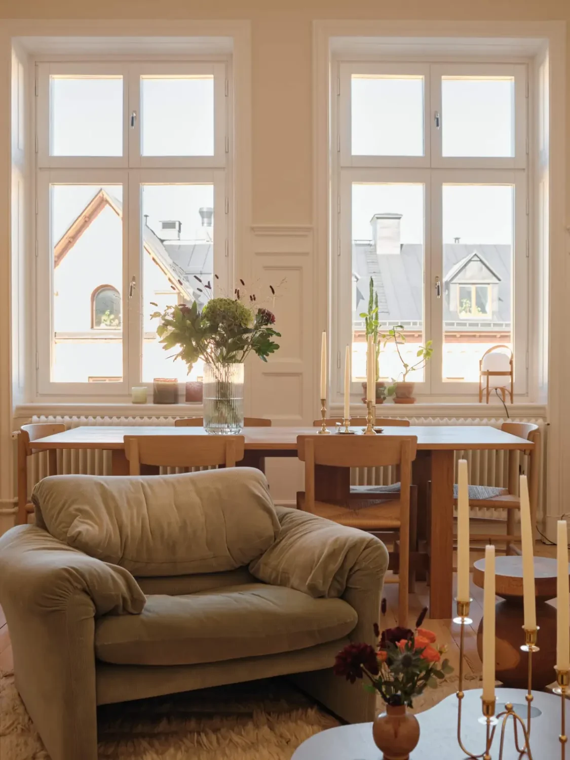 preserved-charm-spacious-stockholm-apartment-nordroom