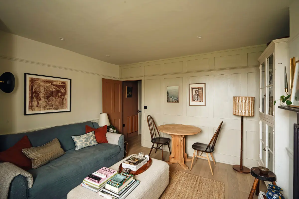 A Small Home in a 19th-Century London Almshouse Pairs Old with New 4 small-renovated-home-19th-century-almshouse-london