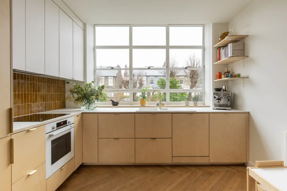 A Light-Filled Modernist Apartment in London 9 three-bedroom-family-apartment-former-1930s-hospital-london