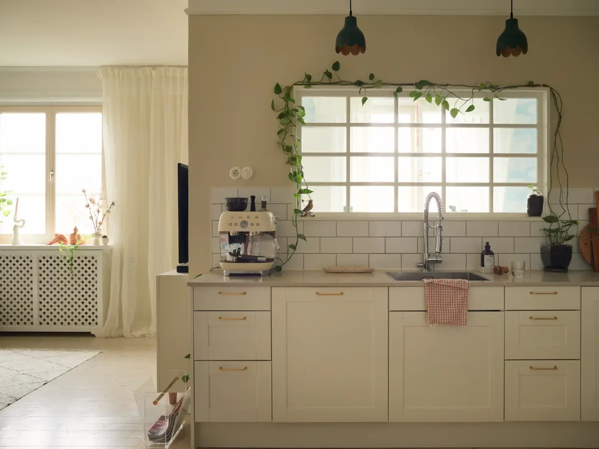 Soft Colors and Magnificent Views in a Stockholm Apartment 14 two-bedroom-stockholm-apartment-spectacular-sea-city-views-nordroom