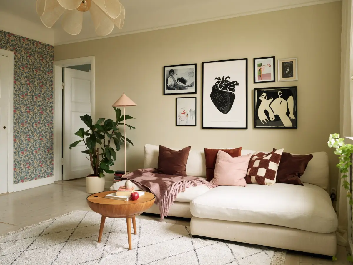 Soft Colors and Magnificent Views in a Stockholm Apartment 8 two-bedroom-stockholm-apartment-spectacular-sea-city-views-nordroom