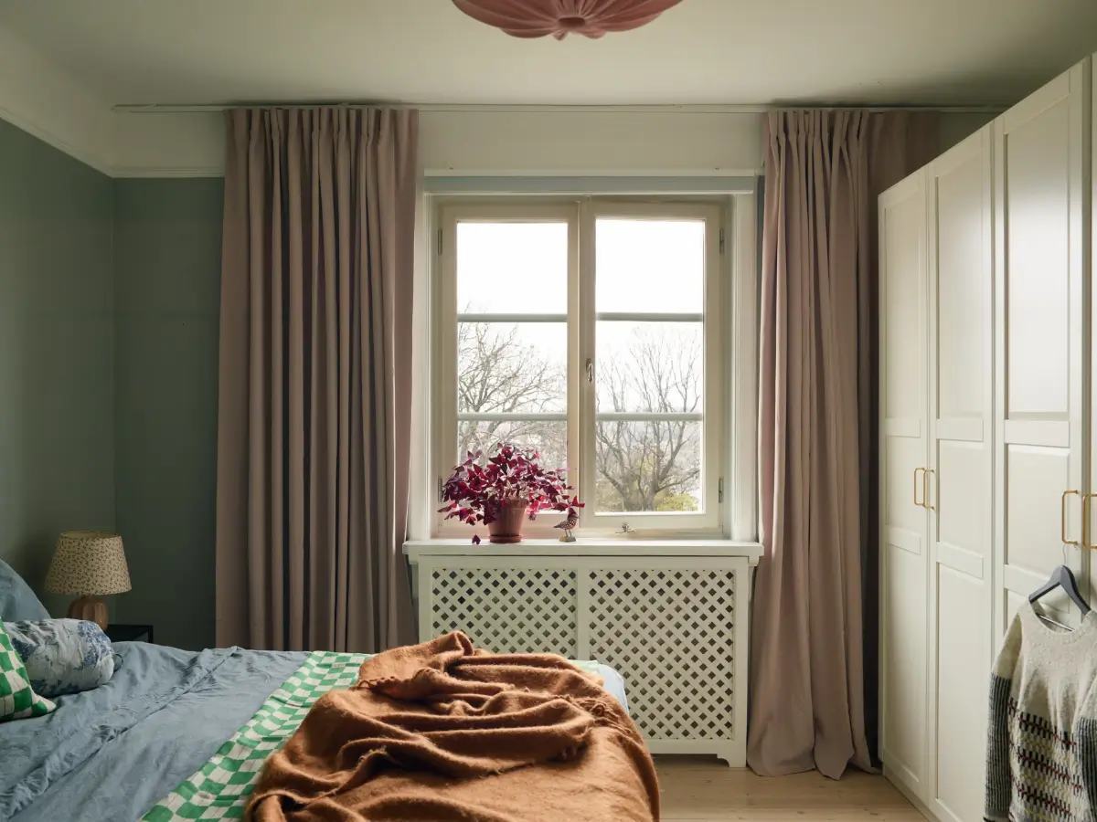 Soft Colors and Magnificent Views in a Stockholm Apartment 22 two-bedroom-stockholm-apartment-spectacular-sea-city-views-nordroom