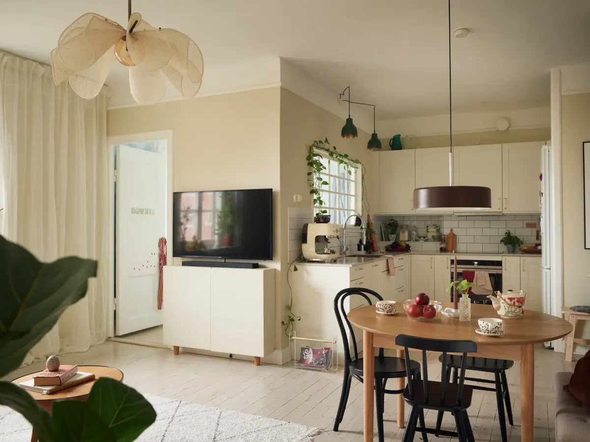 Soft Colors and Magnificent Views in a Stockholm Apartment 10 two-bedroom-stockholm-apartment-spectacular-sea-city-views-nordroom